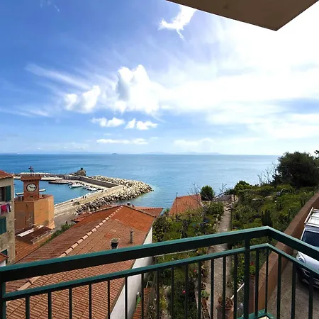 Le Maree Fede Apartment *