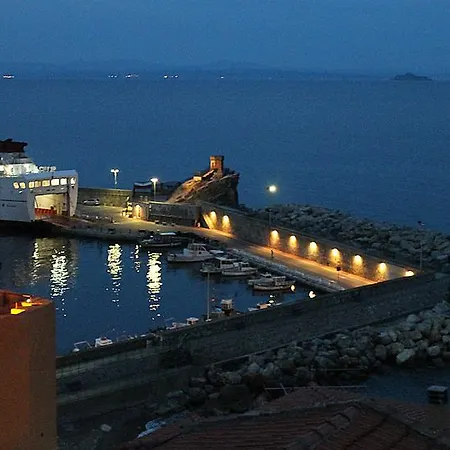 Le Maree Fede Apartment *