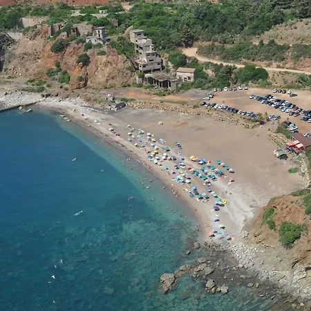 Le Maree Fede Rio Marina
